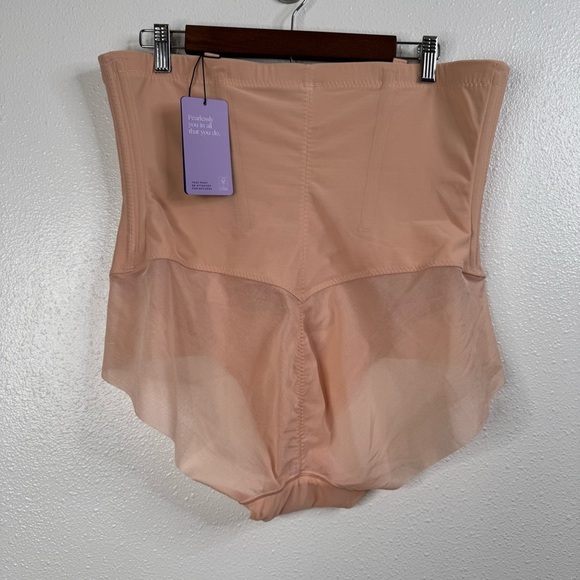 Honeylove NWT SuperPower Brief Rose Tan Size 2X - Picture 5 of 7